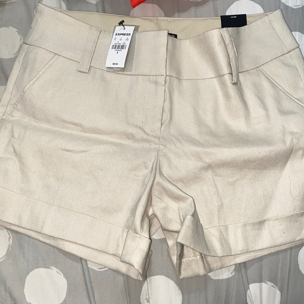Express Shorts